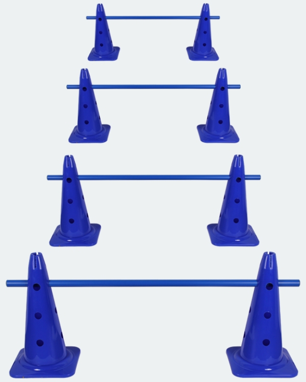 4 x Ke­gel­hür­de 40 cm im Set mit Stan­ge 100 cm, in 4 Far­ben