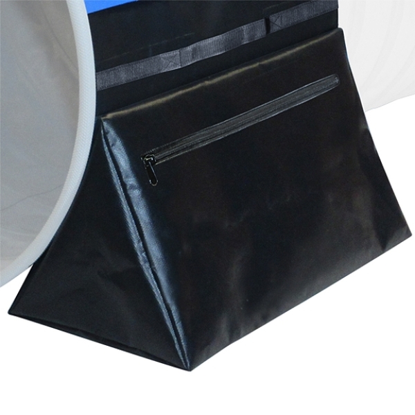 Triangular sand bag for tunnels with a diameter of 80 cm